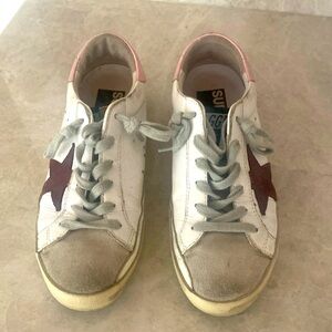 Golden Goose Sneakers